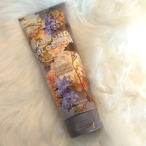 2/$20 BATH & BODY WORKS ULTRA SHEA BODY CREAM